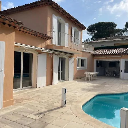 빌라 Baccara, Piscine Privee, Plages A Pieds Saint-Raphaël